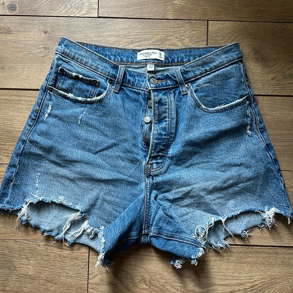 Abercrombie Curve Love Shorts